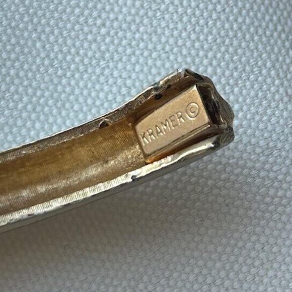 KRAMER of NY Gold White Enamel Striped Hinged Bangle BRACELET - Picture 7 of 8